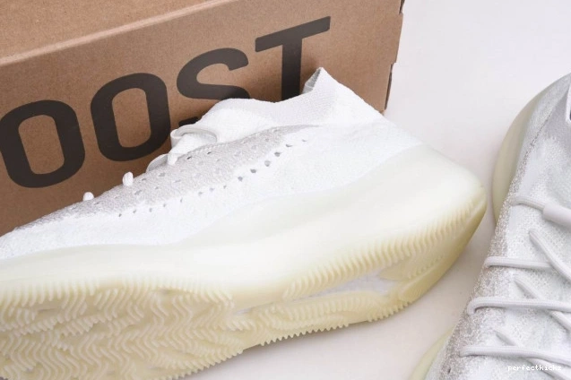 GZ8668 380 Glow Calcite Boost Yeezy Adidas 0807